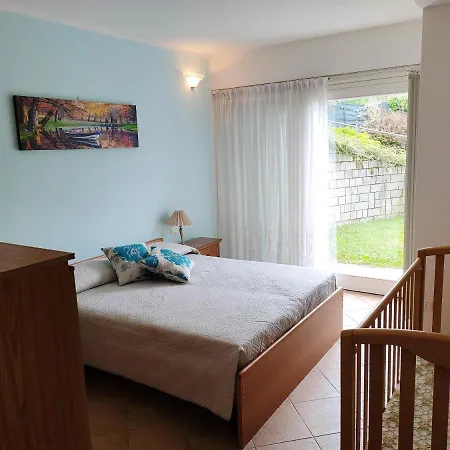 Apartment One Bedroom With Enclosed Garden And Wifi At 3 Km Away From The